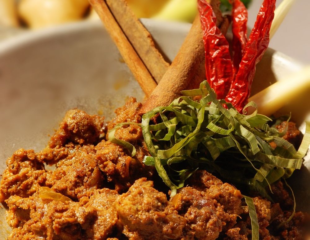 hk_c_CNN Travel 評選為全球第一美食的「仁當」，是馬來人正式場合時的桌上佳餚.jpg