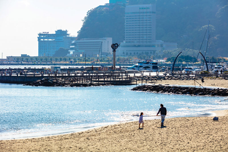 hk_c_Kevin-Siyuan-Ma---Atami-Sun-Beach,-Shizuoka-Japan-03.jpg