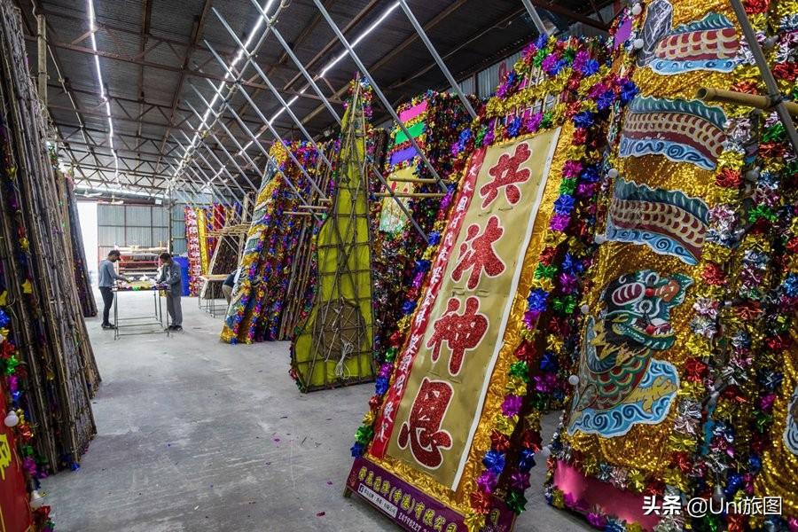 香港獨特的風景——花牌，一個時代的見證