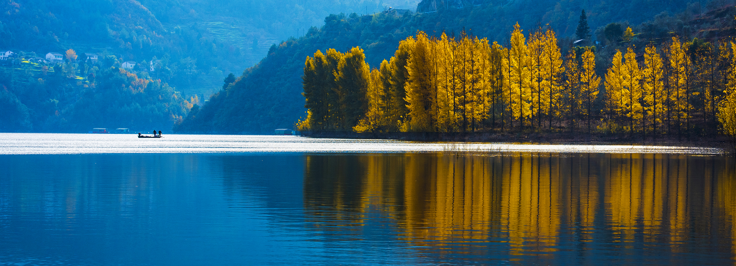 hk_c_白龍湖秋日 四川廣元 羅斌_ABC看圖.jpg